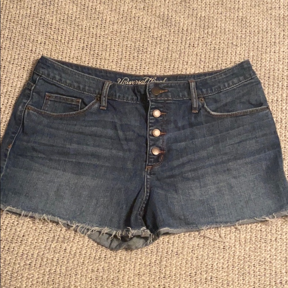 Universal Thread Jean Shorts